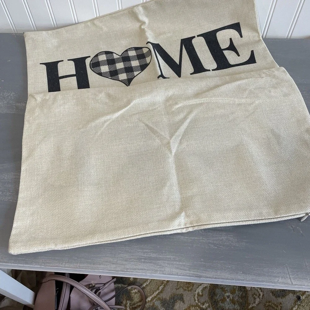 Canvas‎ 2pc Zip Throw Pillow Cover LOVE & HOME  19x12 Tan and Black Plaid Heart